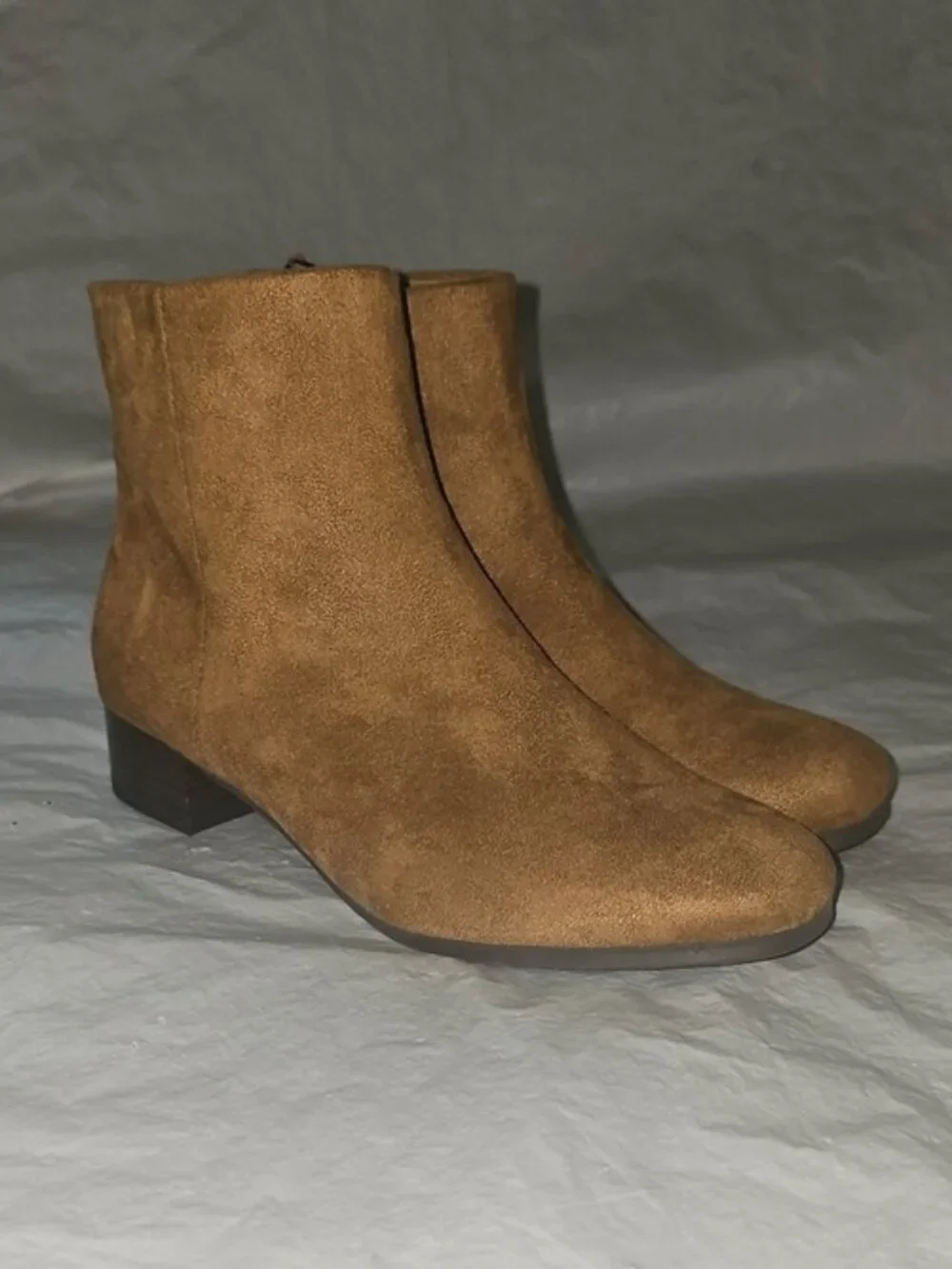 Time and Tru Women's Size 6 Zippered Ankle Boots Cognac New